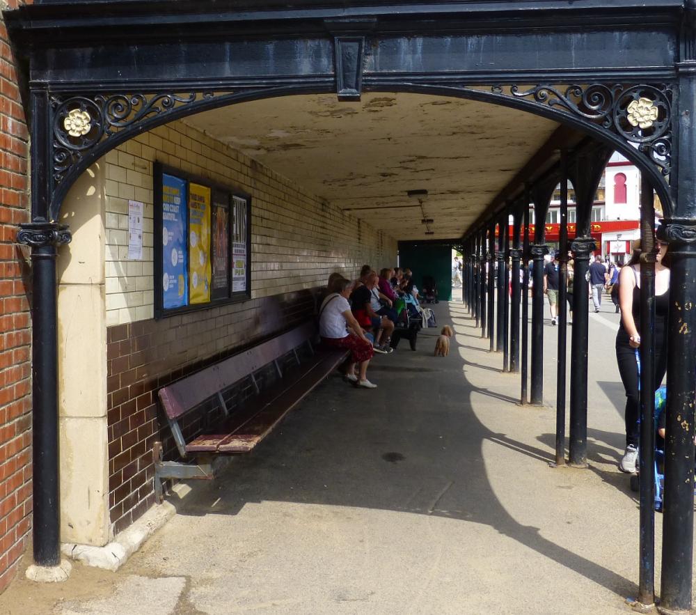 Scarborough Shelter With Sea View Listed At Grade II